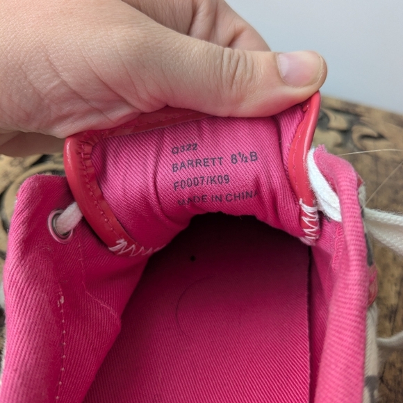 Coach Y2K Sneakers Barrett Poppy Graffiti Heart w Hot pink trim - Size 8.5 - Picture 8 of 8